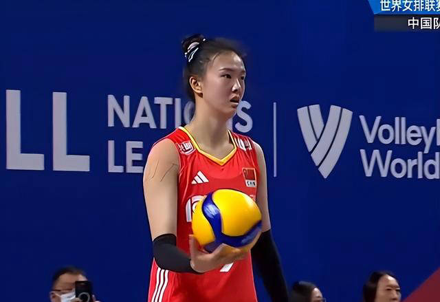 中国女排关键时刻救险，恒大力保胜局拿下系列赛-爱游戏APP  第2张