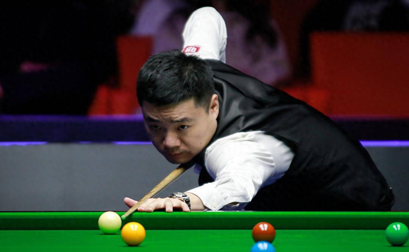丁俊晖强势横扫海港晋级半决赛,状态火热!-爱游戏APP 第2张 丁俊晖强势横扫海港晋级半决赛,状态火热!-爱游戏APP 第2张